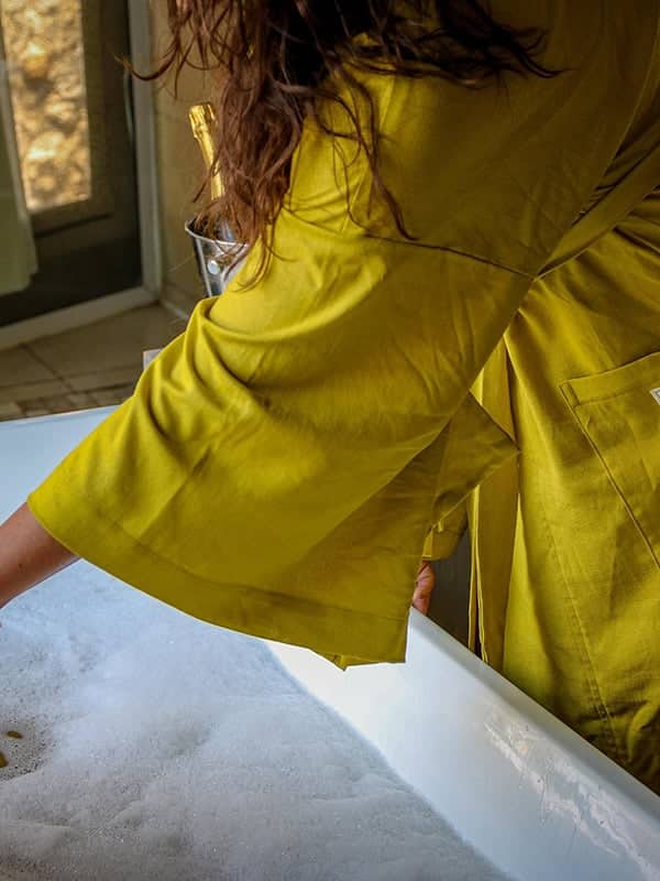 African Monarch Lodges Sijwa Bathrobe