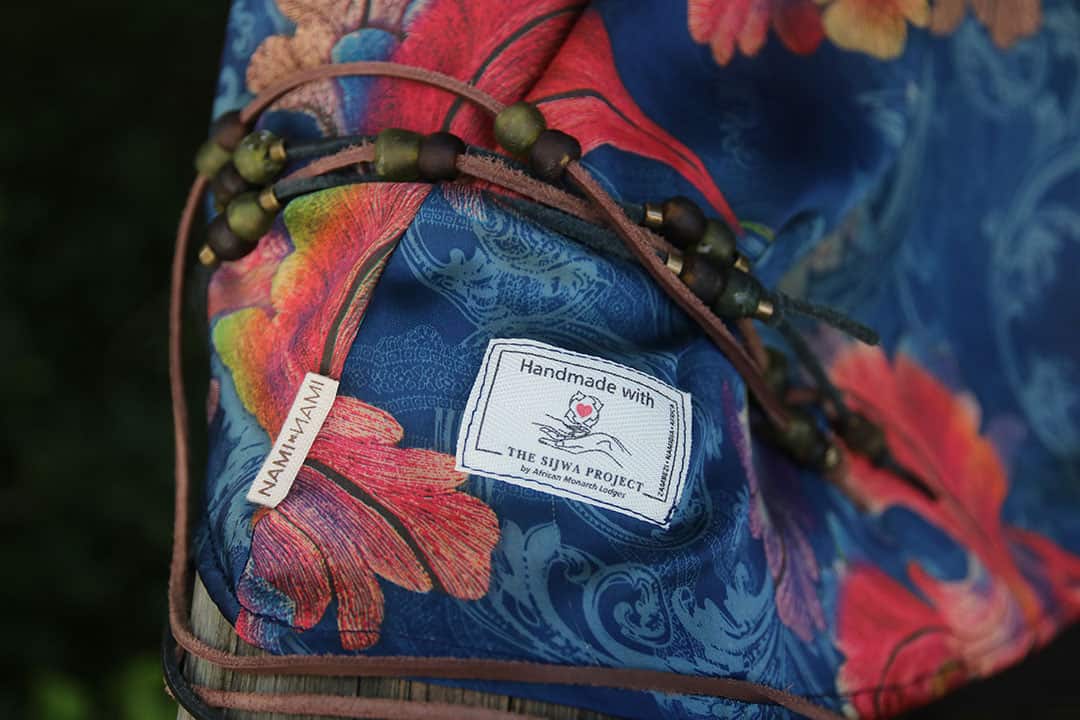 African Monarch Lodges Sijwa Nockels Bag